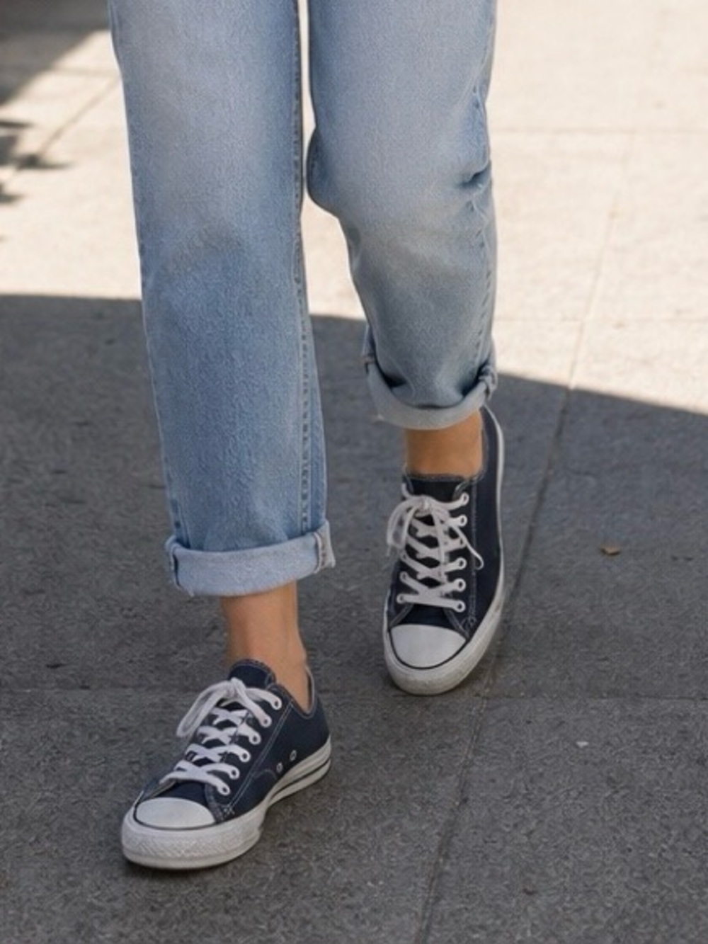 Converse Chuck Taylor All Star Low Top Navy Blue Women’s 8 Men’s 6 Sneakers